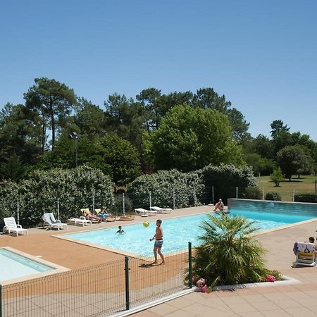 Ulvf Les Hibiscus Hotell Saint-Jean-de-Monts Eksteriør bilde