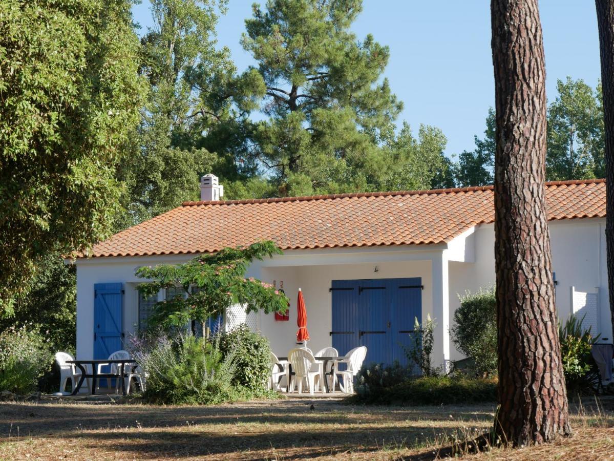 Ulvf Les Hibiscus Hotell Saint-Jean-de-Monts Eksteriør bilde